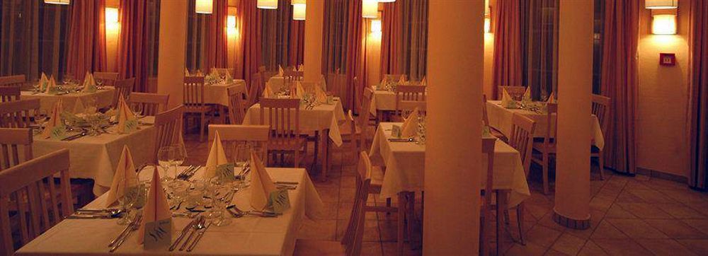 Jufa Hotel Poellau - Bio Landerlebnis Bagian luar foto