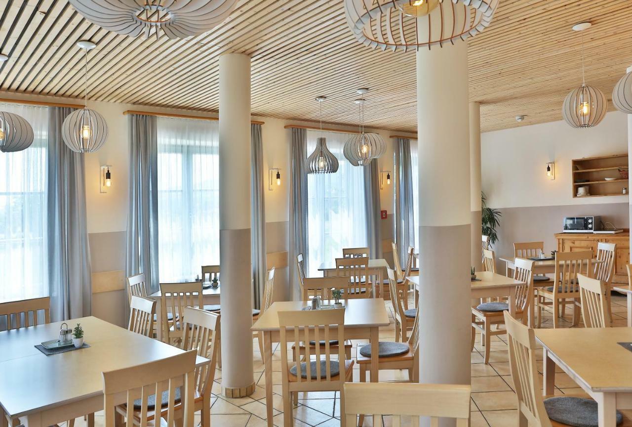 Jufa Hotel Poellau - Bio Landerlebnis Bagian luar foto